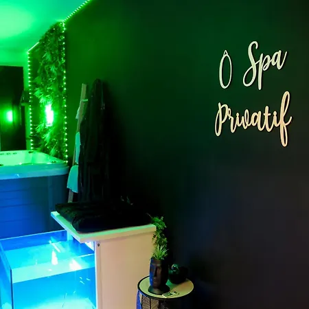 O Privatif - Luxury - Jacuzzi-sauna-netflix-fishspa-serviettes-peignoirs-sandales-cafe Villa *