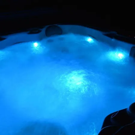 Βίλα O Privatif - Luxury - Jacuzzi-sauna-netflix-fishspa-serviettes-peignoirs-sandales-cafe